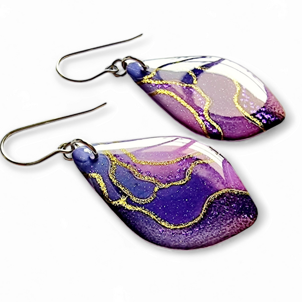 Purple Gold Diamond Shape Earrings | Dotwork II